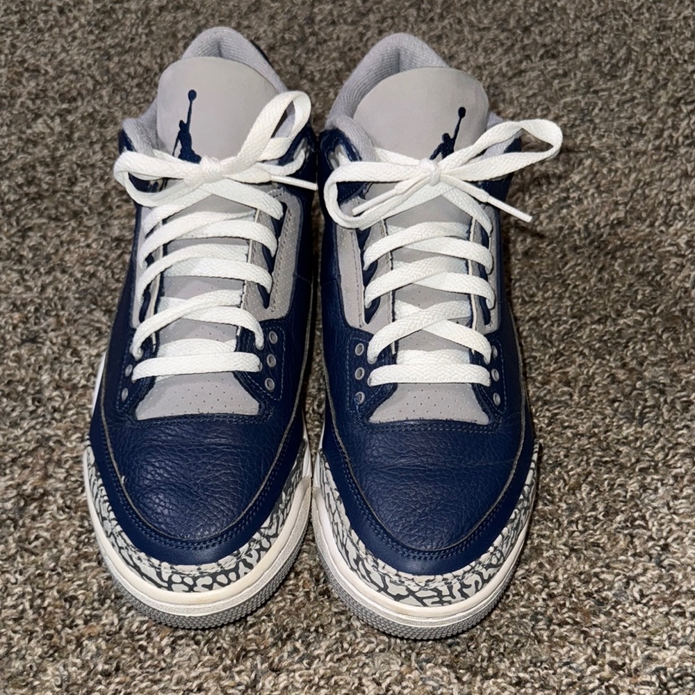 Jordan 3 Georgetown
